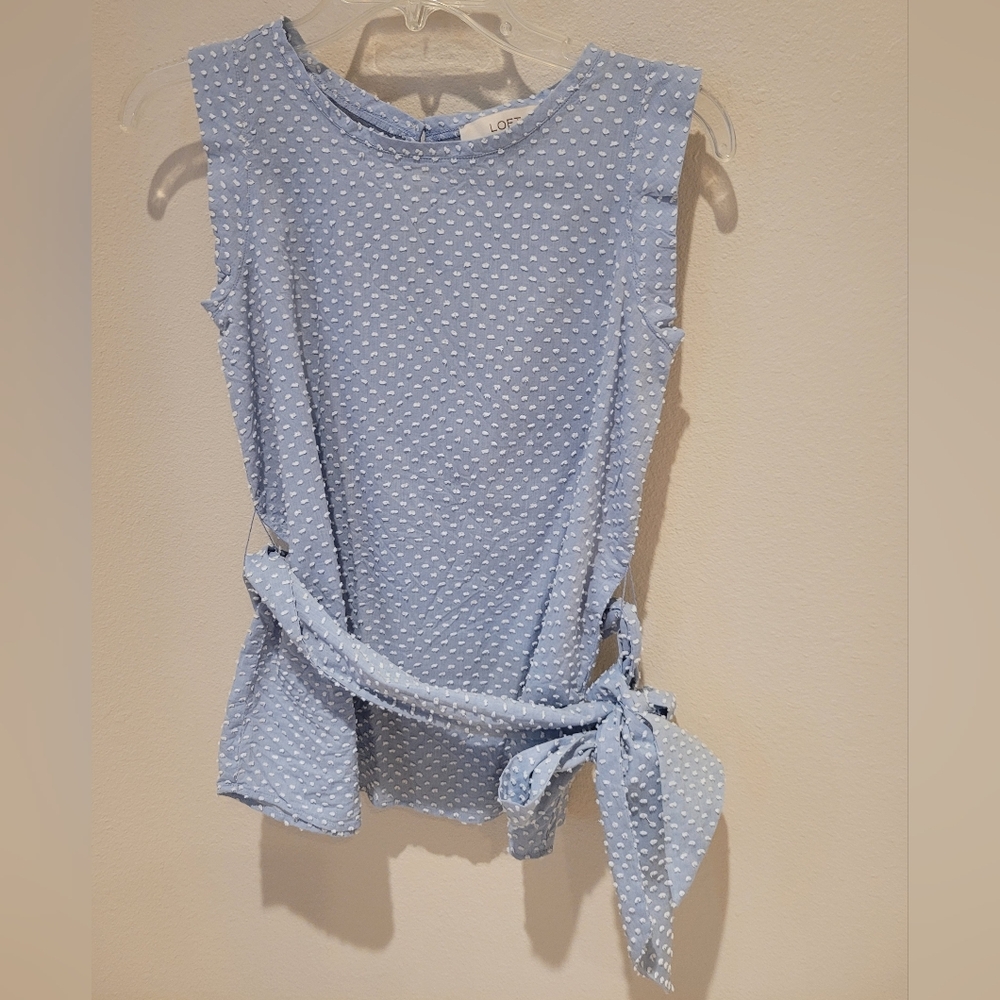 LOFT Light Blue Textured Sleeveless Top (Petite)